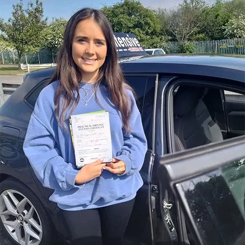 Read more about the article Driver Instructor Near Me