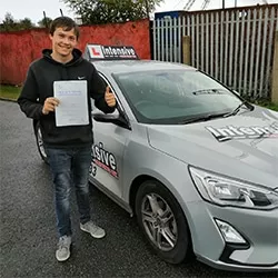 Read more about the article Driving Lessons Aberdeen