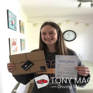 Read more about the article Local Driving Instructors