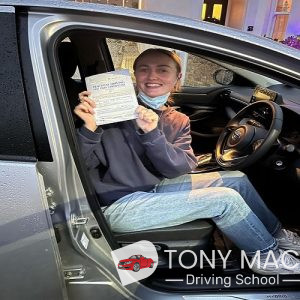 Read more about the article Driving Lessons In Sheffield South Yorkshire