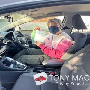 Read more about the article Driving Schools In Sheffield Uk