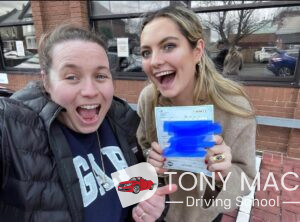 Read more about the article Driving School Manchester