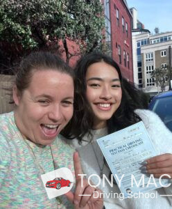 Read more about the article Driving Lessons Reading