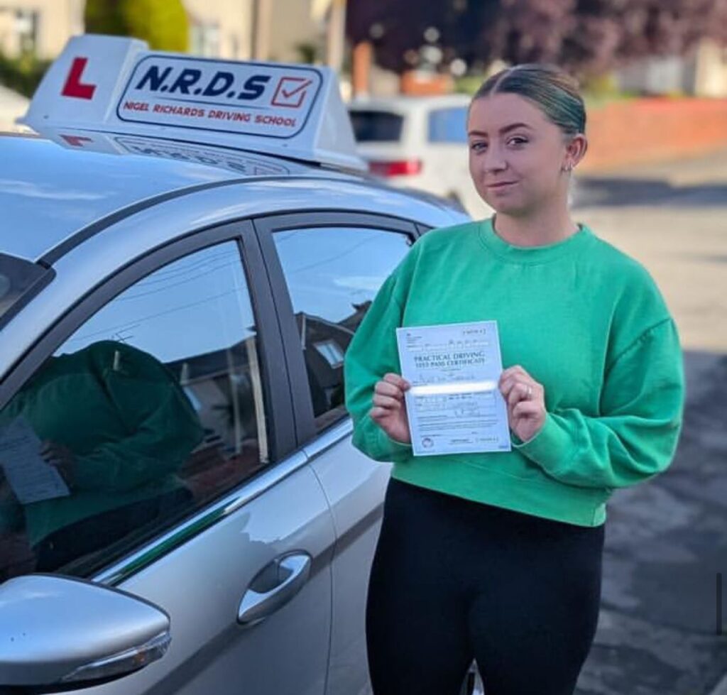 Manual Driving Lessons Glasgow